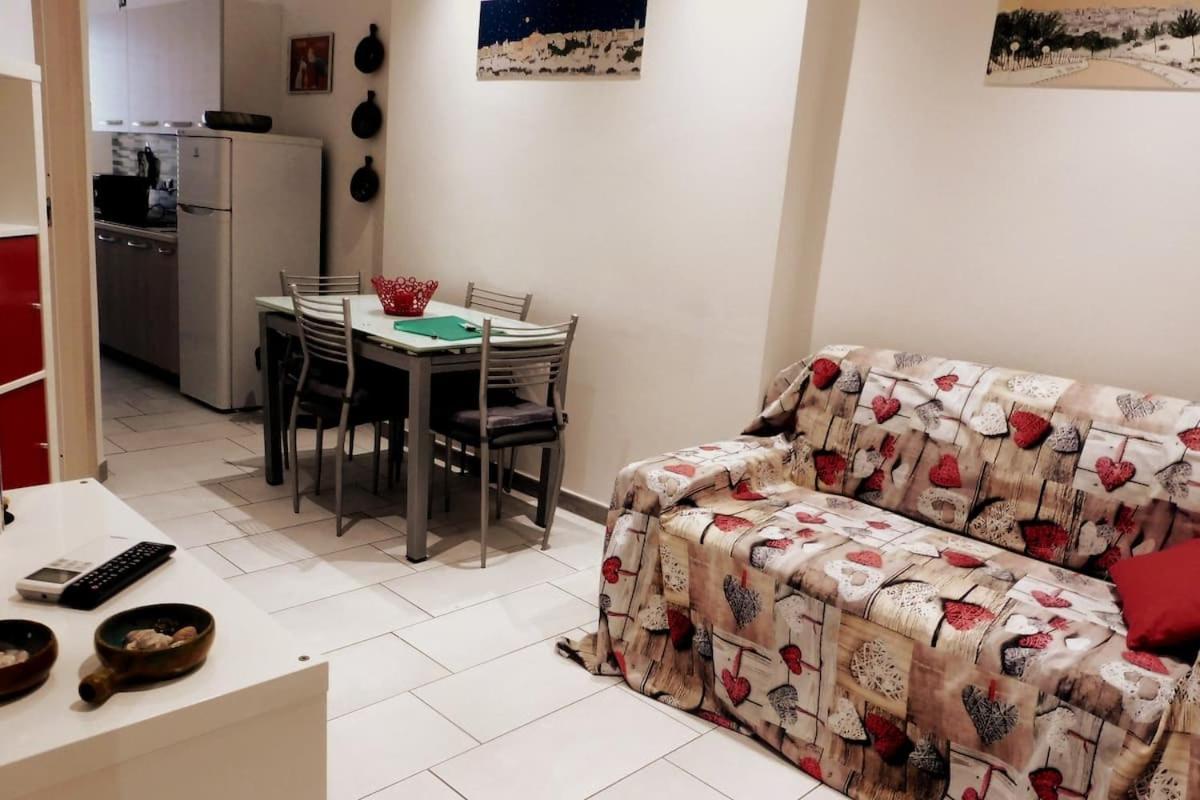 Appartamento Apt Is Fradis Cagliari Esterno foto